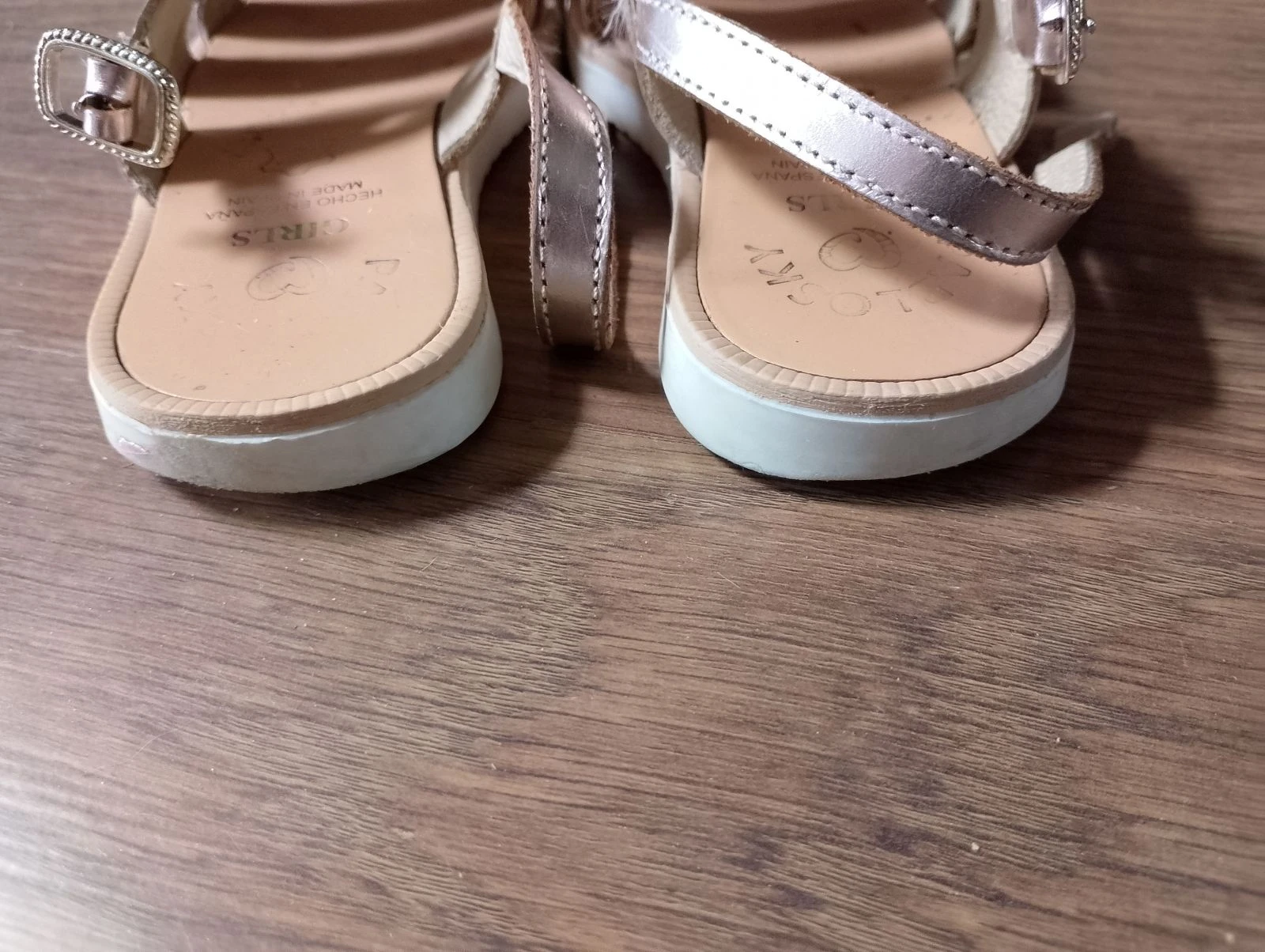 Iridescent girl's sandals with glittery straps – photo 7